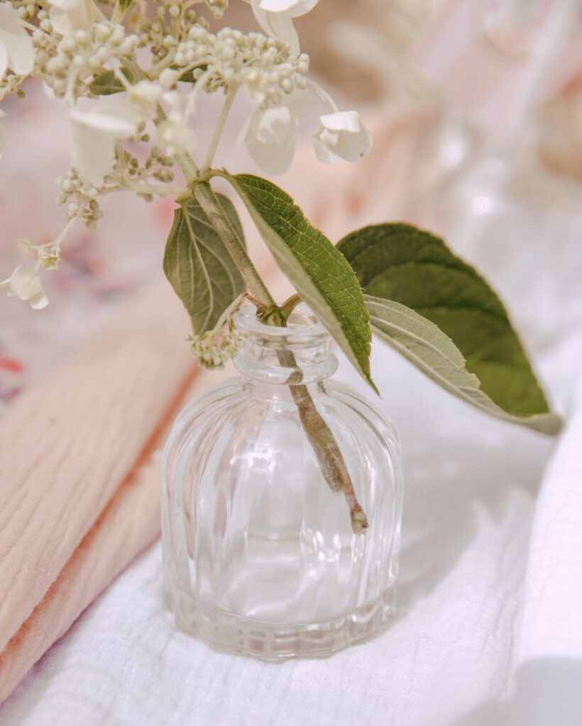 Buttet mini glas vase | Pynt festbordet med skønne små vaser