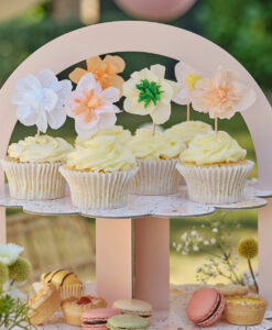 Papir blomster cupcake pynt