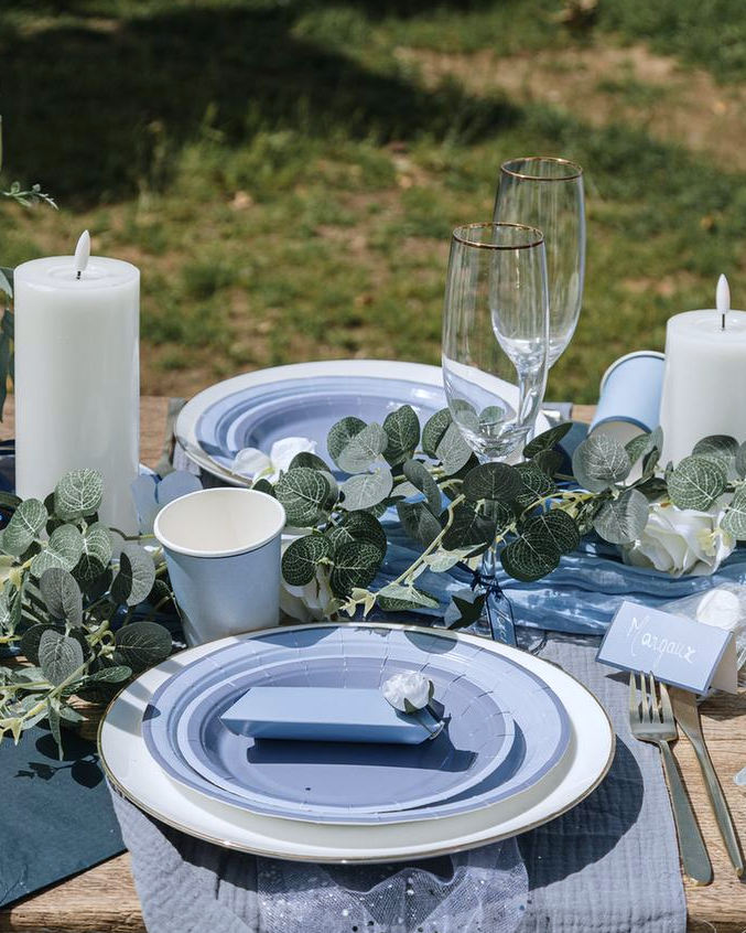 blå borddækning konfirmation